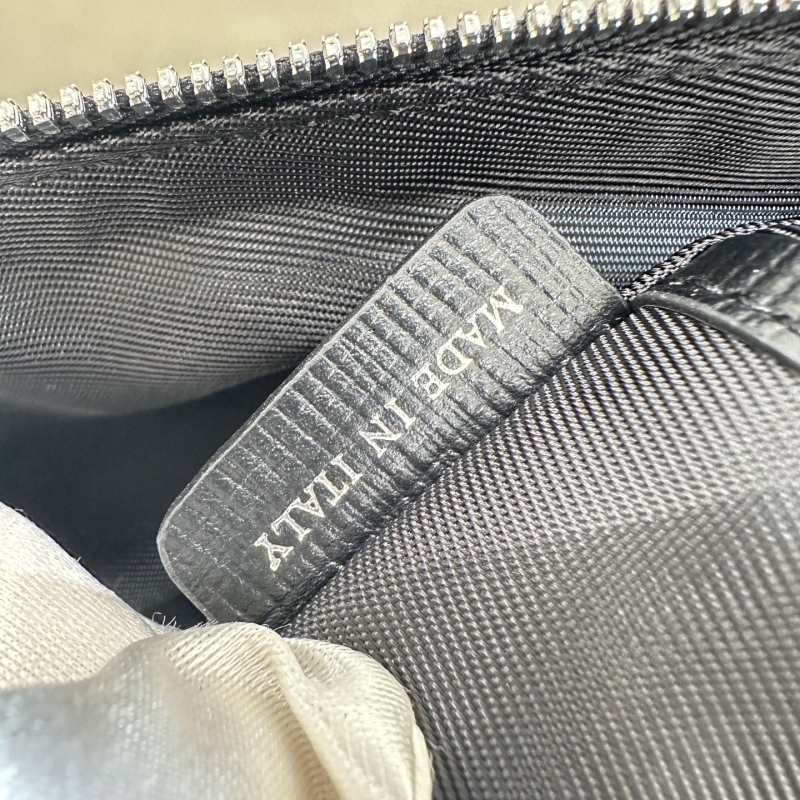 mens Bv*b*rry briefcases